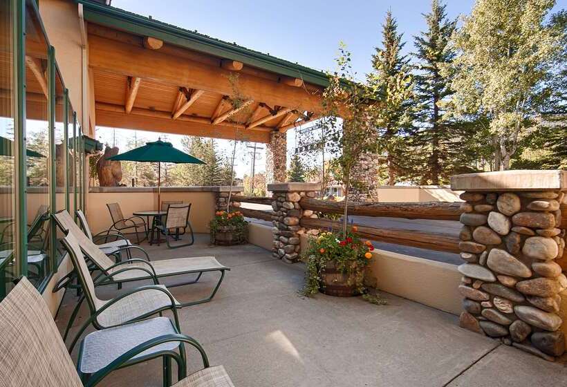 فندق Best Western Plus Kentwood Lodge