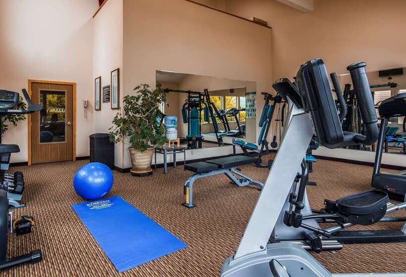 ホテル Best Western Plus Landmark Inn