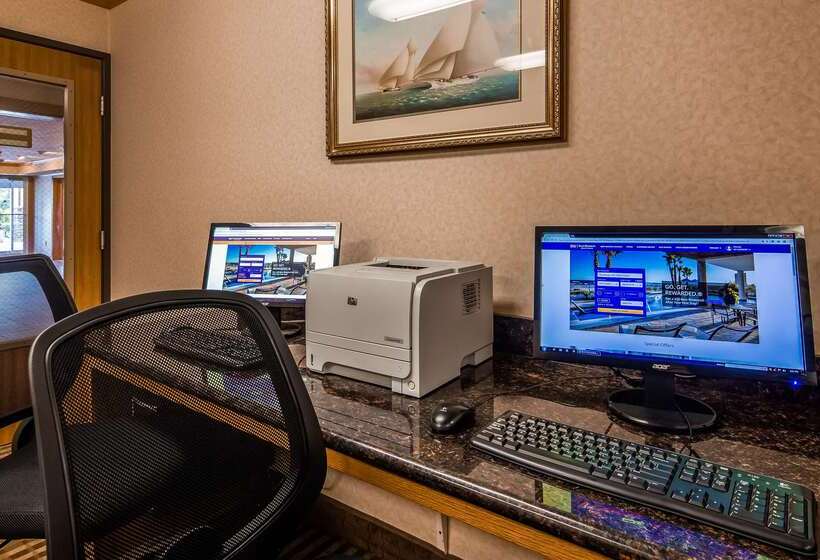 ホテル Best Western Plus Landmark Inn