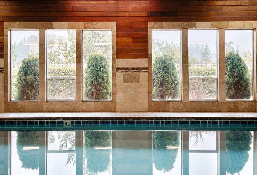 ホテル Best Western Plus Landmark Inn