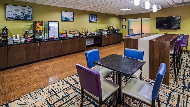 فندق Best Western Plus Mcdonough Inn & Suites