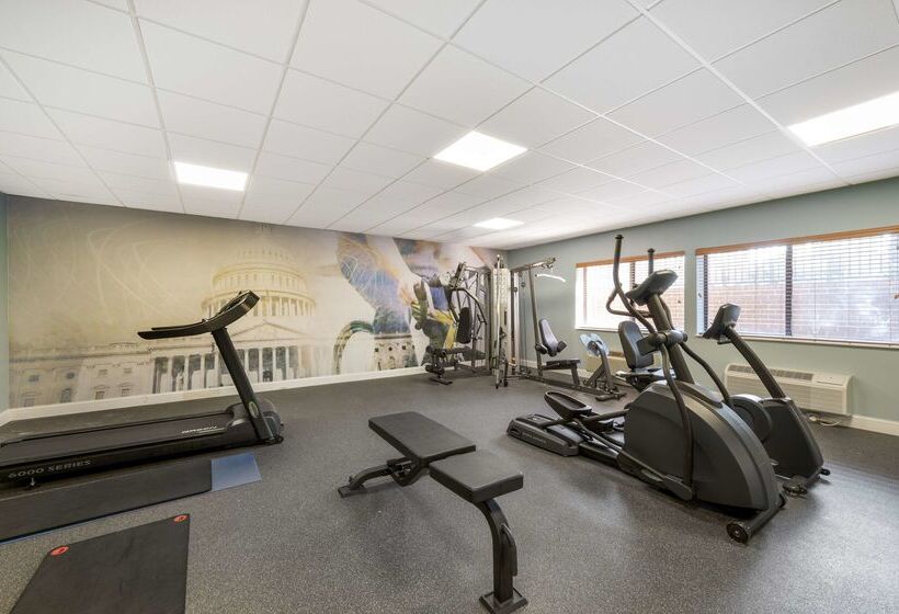 هتل Best Western Plus Alexandria Fort Belvoir