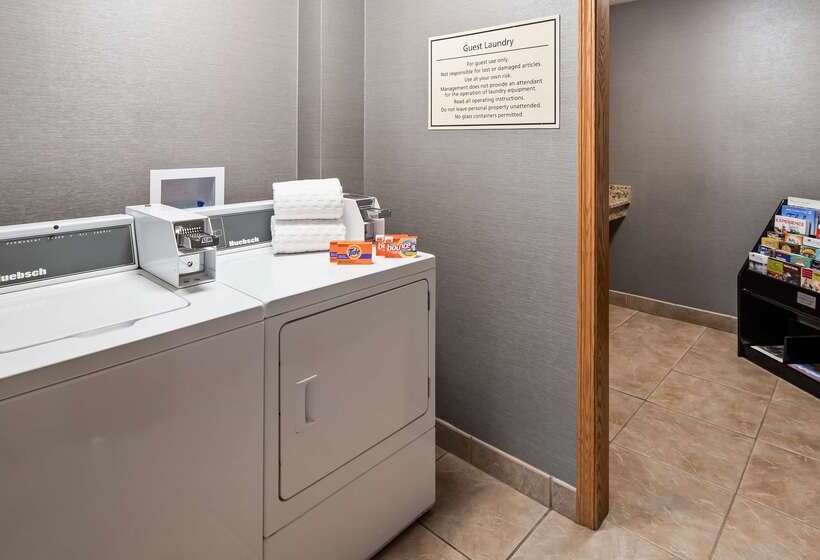 Отель Best Western Plus North Canton Inn & Suites