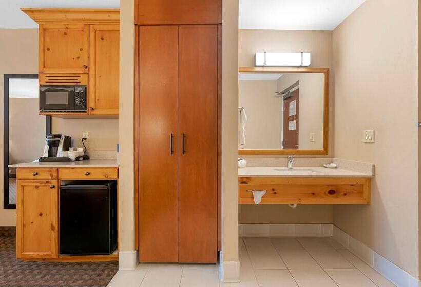 فندق Best Western Plus Olympic Inn