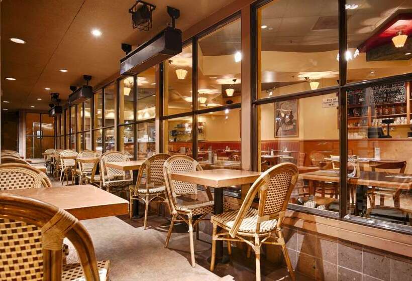 ホテル Best Western Plus Palm Court