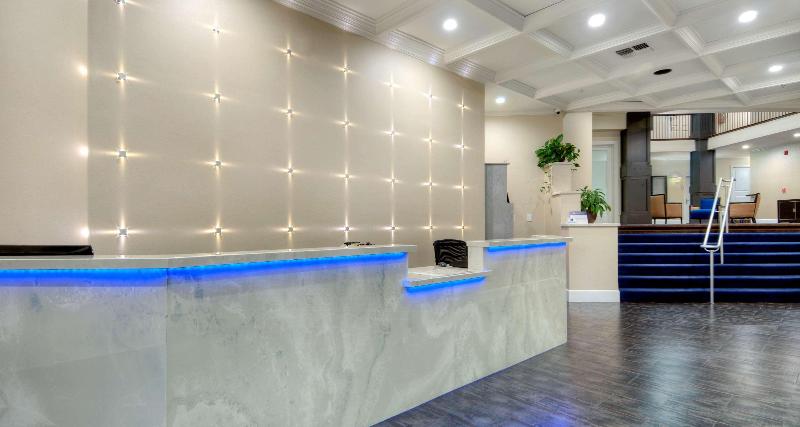 酒店 Best Western Plus Palm Court