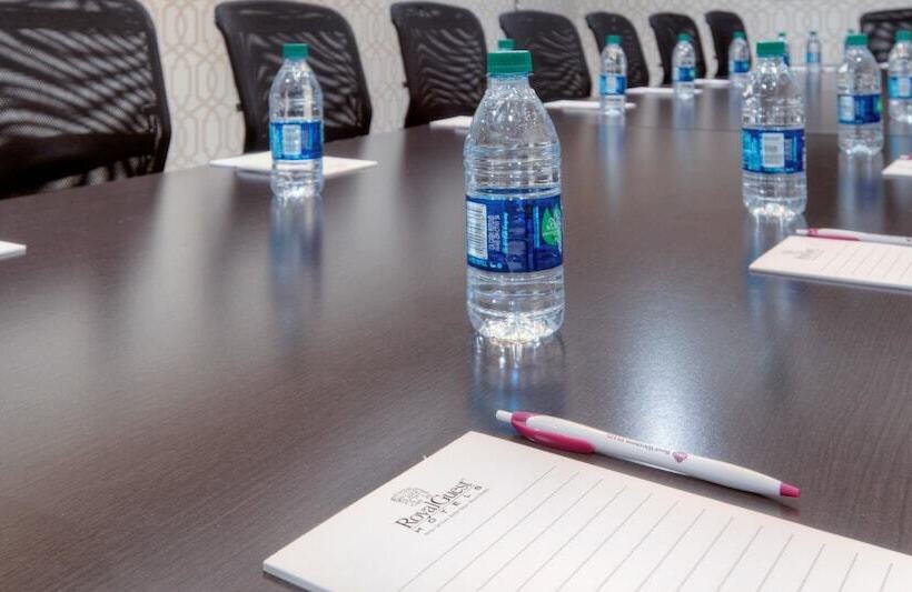 ホテル Best Western Plus Palm Court