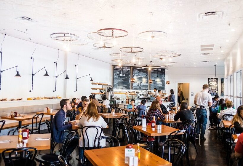 ホテル Best Western Plus Palm Court