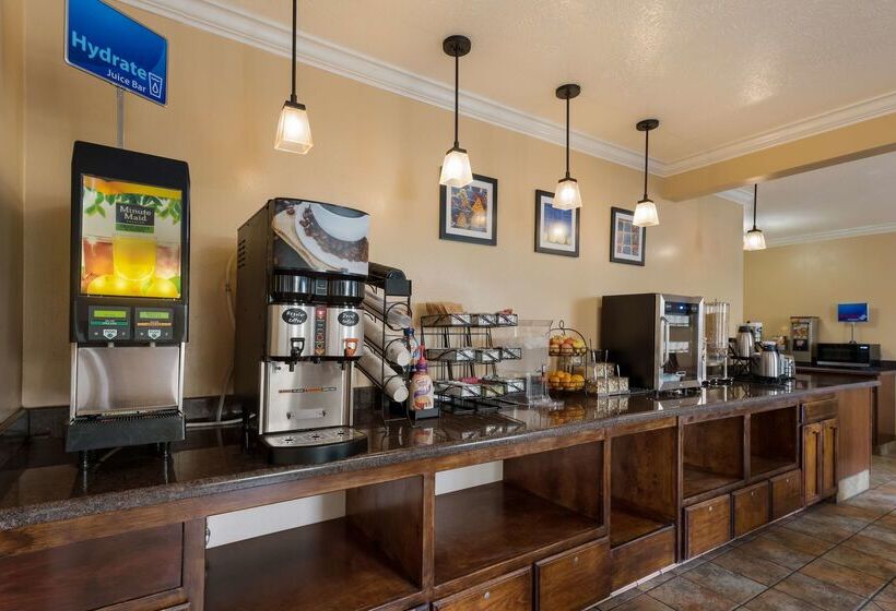 فندق Best Western Salinas Valley Inn & Suites