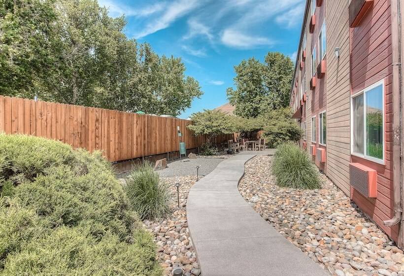 Отель Best Western Plus Yakima