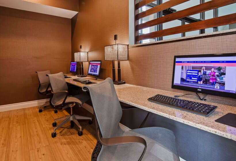 هتل Best Western Port Aransas