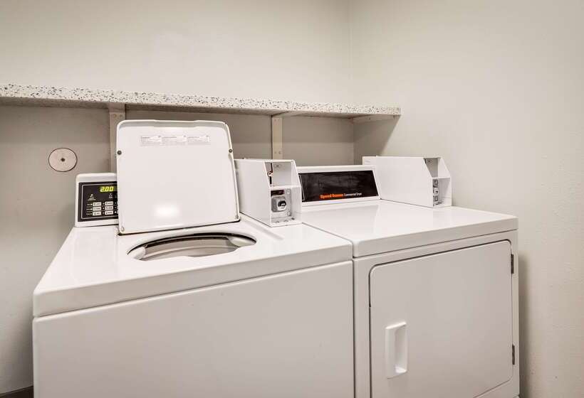 فندق Best Western Sandy Inn