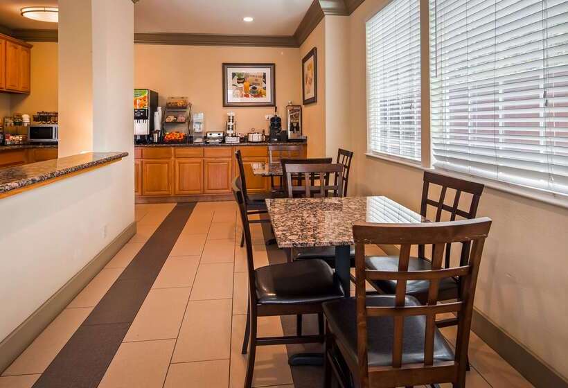 Отель Best Western Willits Inn