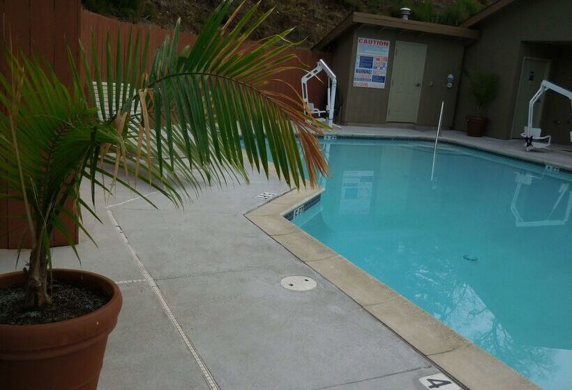 Отель Best Western Willits Inn