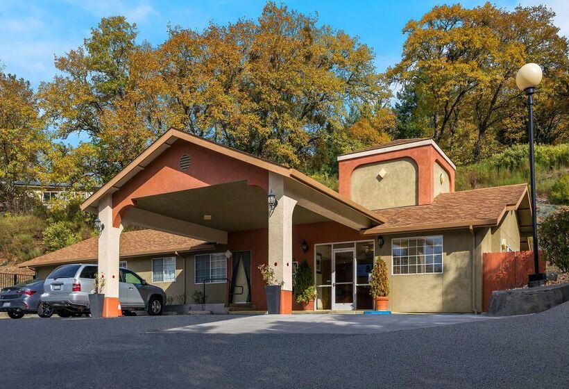 Отель Best Western Willits Inn