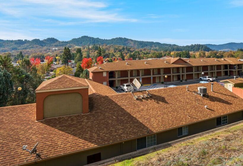 Отель Best Western Willits Inn