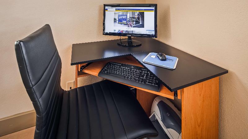 Отель Best Western Willits Inn