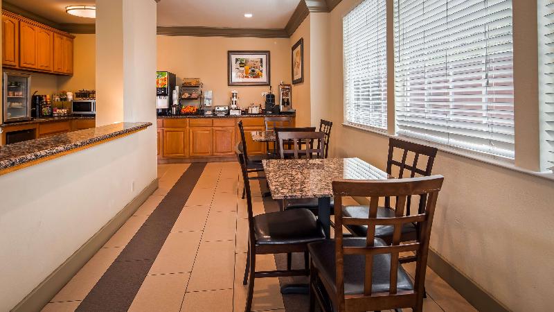 Отель Best Western Willits Inn