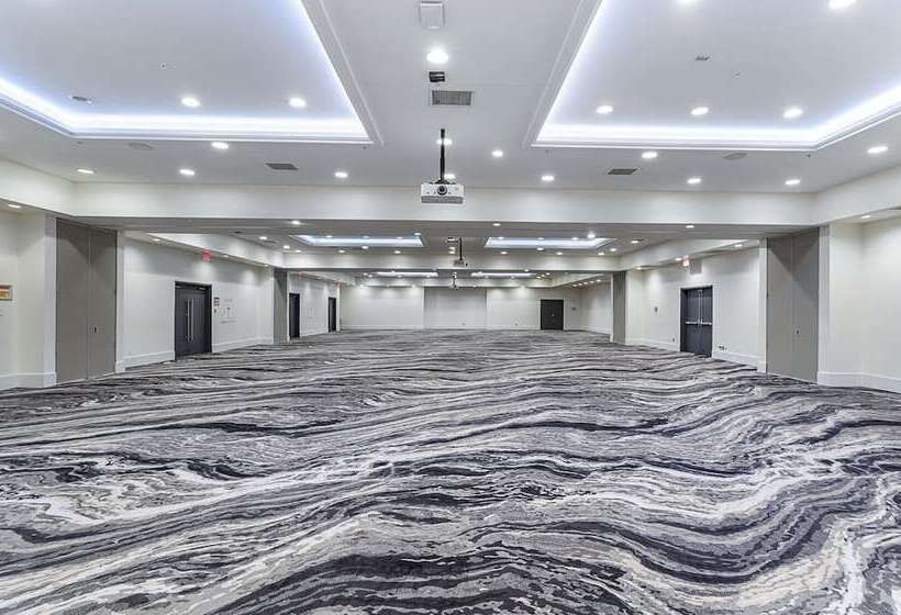 Отель Harborside