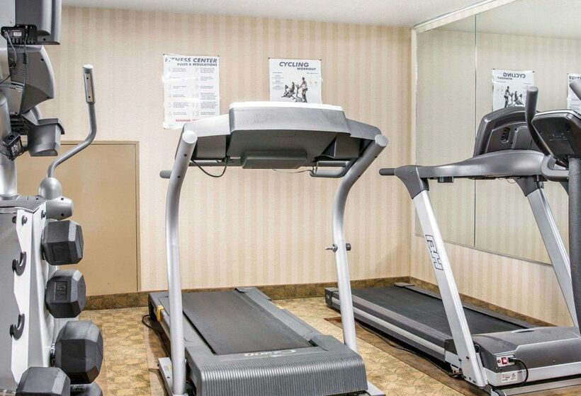 هتل Comfort Inn & Suites Maumee Toledo I80 90