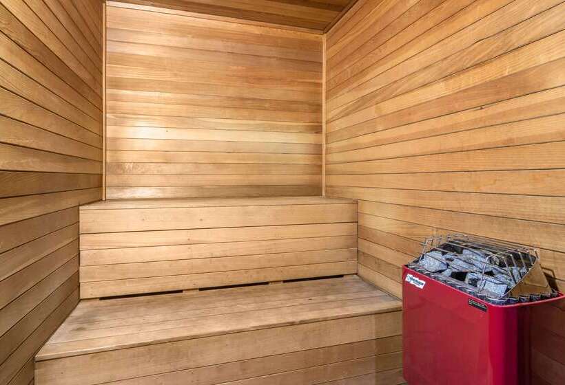 فندق Comfort Inn & Suites Perry National Fairgrounds Area