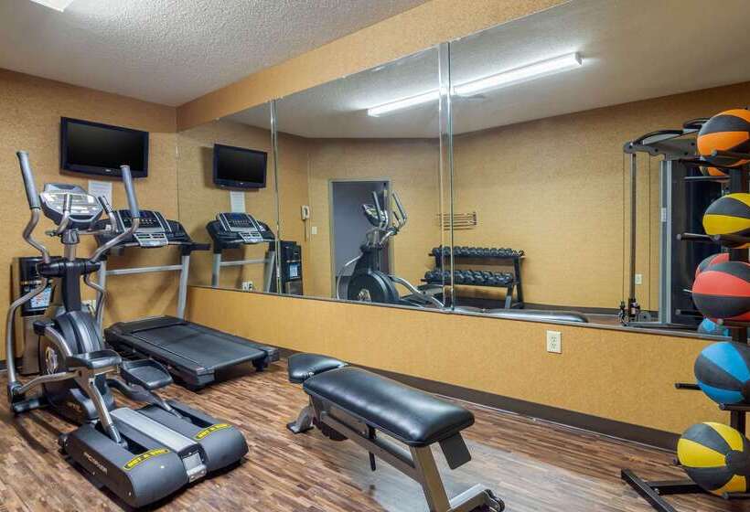 فندق Comfort Inn & Suites Perry National Fairgrounds Area