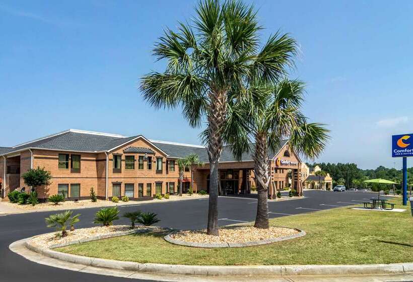 فندق Comfort Inn & Suites Perry National Fairgrounds Area