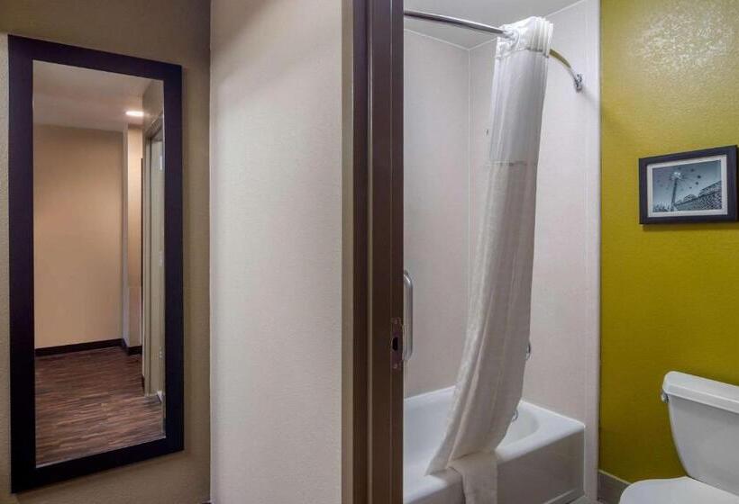 فندق Comfort Inn & Suites Perry National Fairgrounds Area