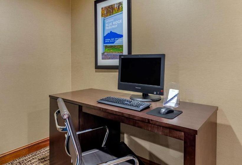 فندق Comfort Inn