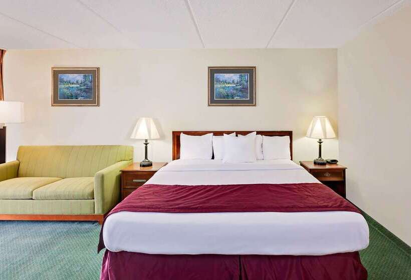 فندق Days Inn By Wyndham Bay City