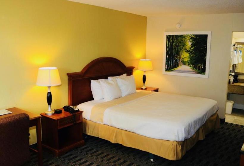 فندق Ramada By Wyndham Kenner/new Orleans Airport South