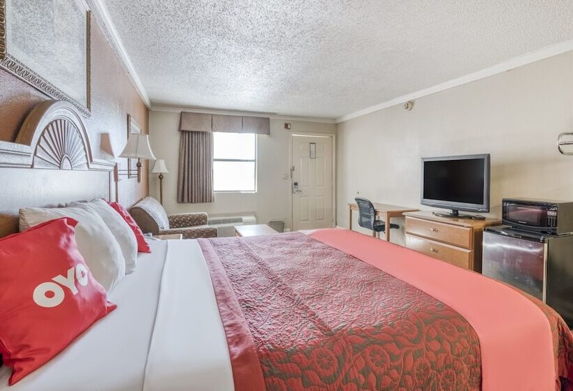 Oyo Hotel Pineville La Hwy 165