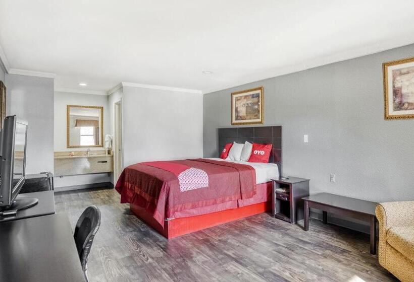 Oyo Hotel Pineville La Hwy 165