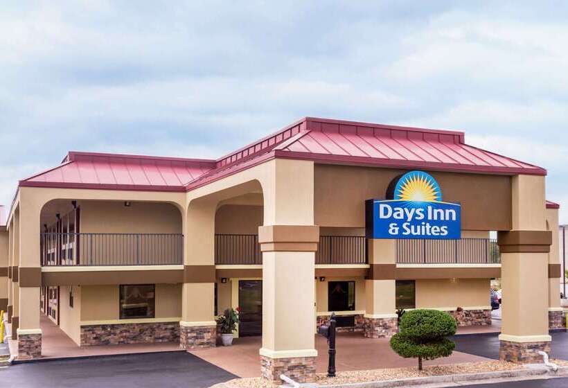 酒店 Days Inn & Suites By Wyndham Warner Robins Near Robins Afb