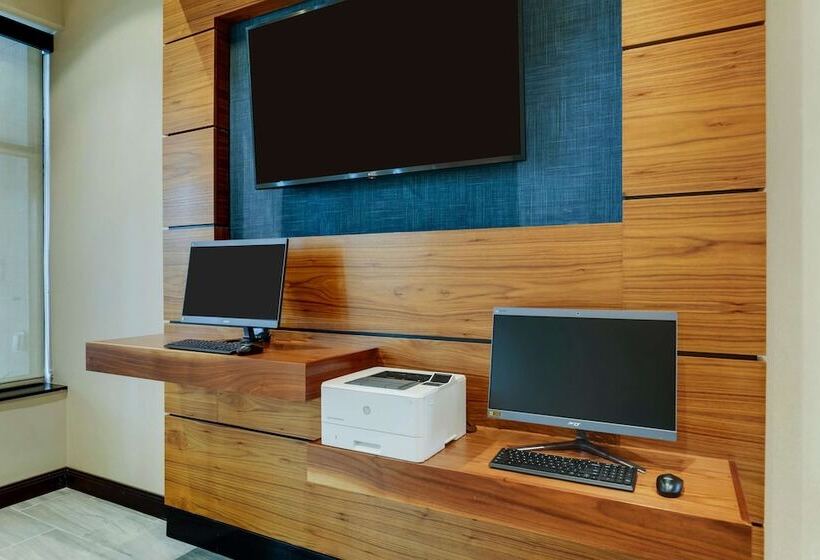 Drury Plaza Hotel Orlando   Disney Springs Area