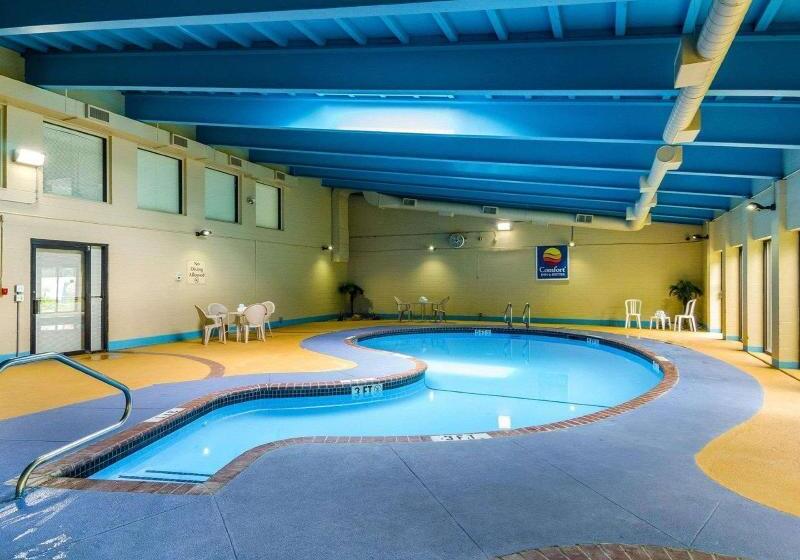 ホテル Holiday Inn Express Fall River North