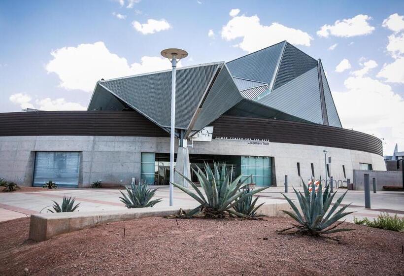 هتل Holiday Inn Express & Suites Phoenix   Tempe, An Ihg