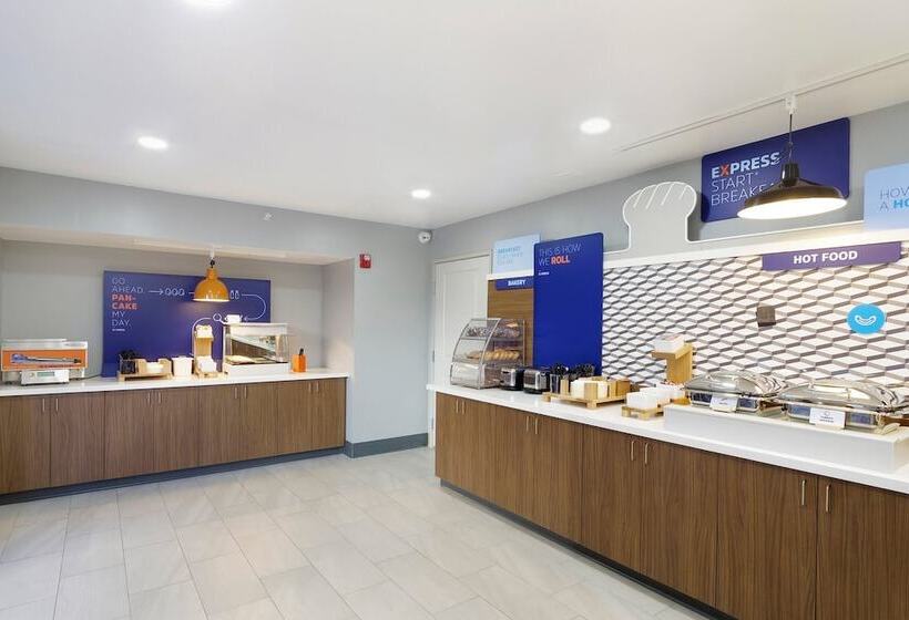 هتل Holiday Inn Express & Suites Phoenix   Tempe, An Ihg