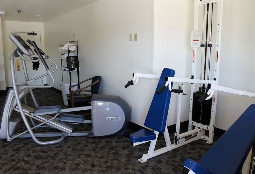 فندق Inn At Lander, Travelodge By Wyndham