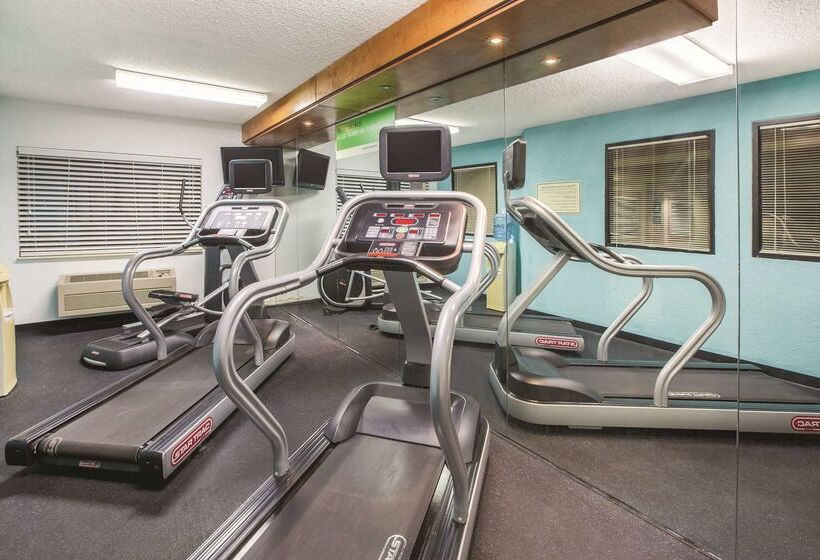 فندق La Quinta By Wyndham Erie