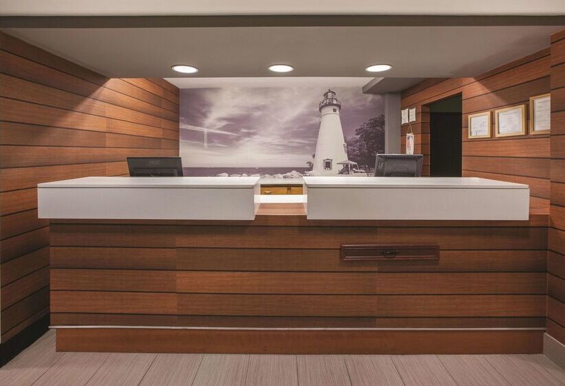 فندق La Quinta By Wyndham Erie