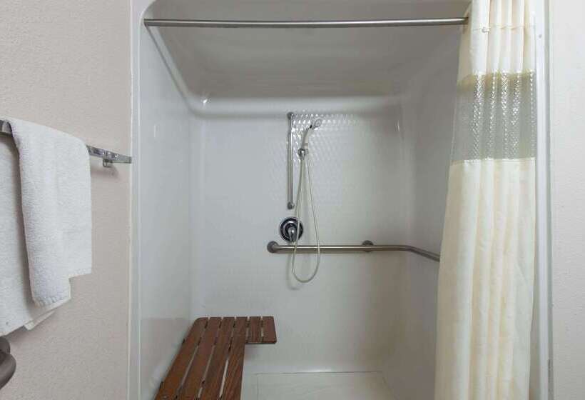 فندق La Quinta By Wyndham Erie