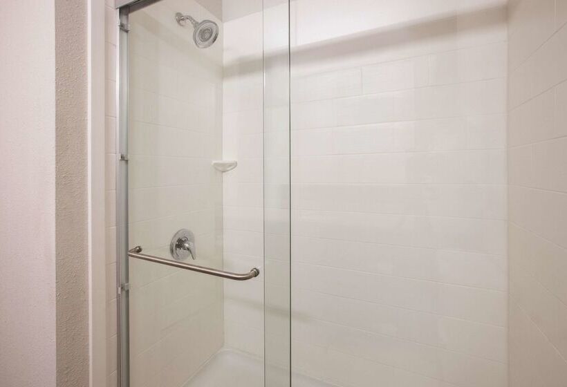 فندق La Quinta By Wyndham Erie