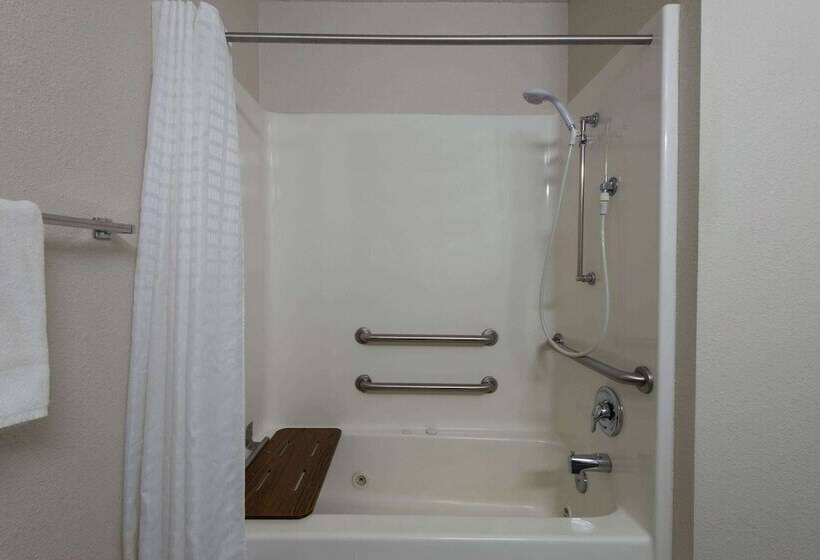 فندق La Quinta By Wyndham Erie