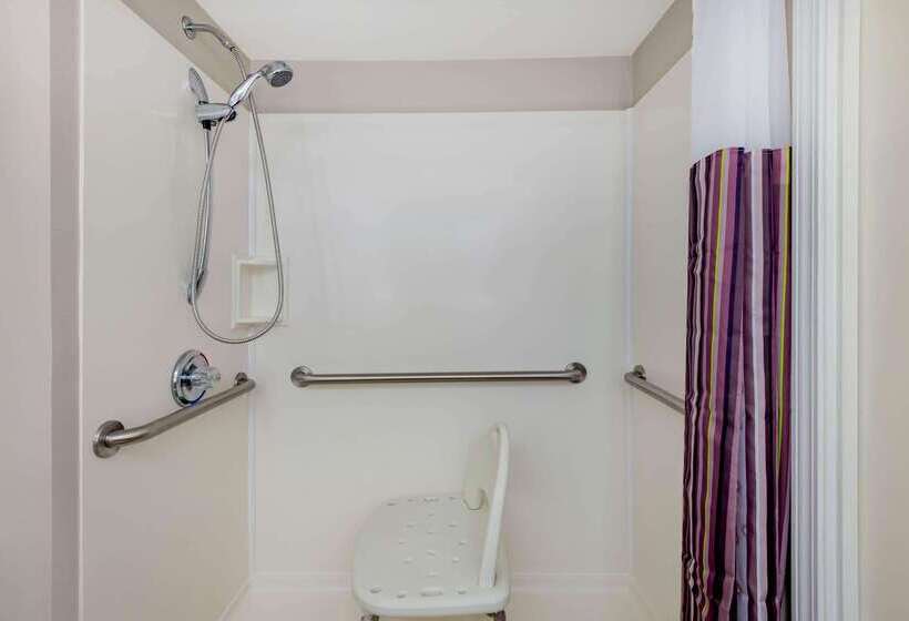 فندق La Quinta By Wyndham Lexington Park   Patuxent