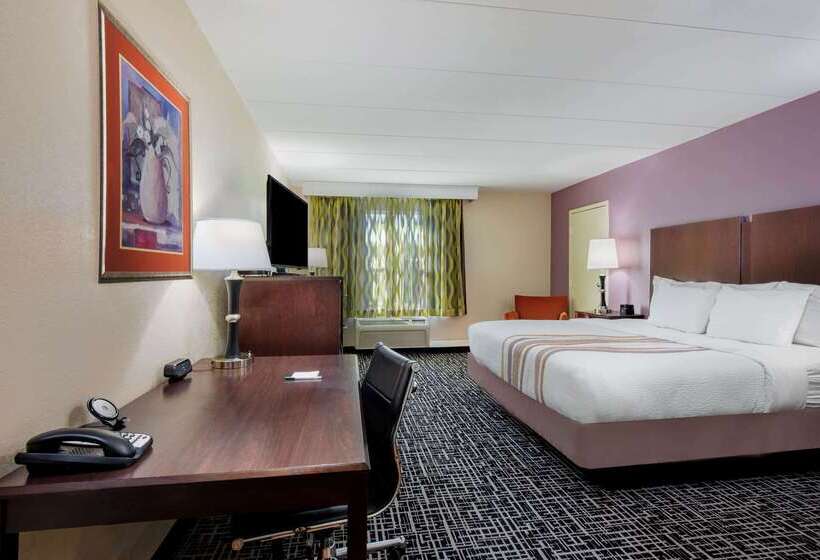 فندق La Quinta By Wyndham Lexington Park   Patuxent