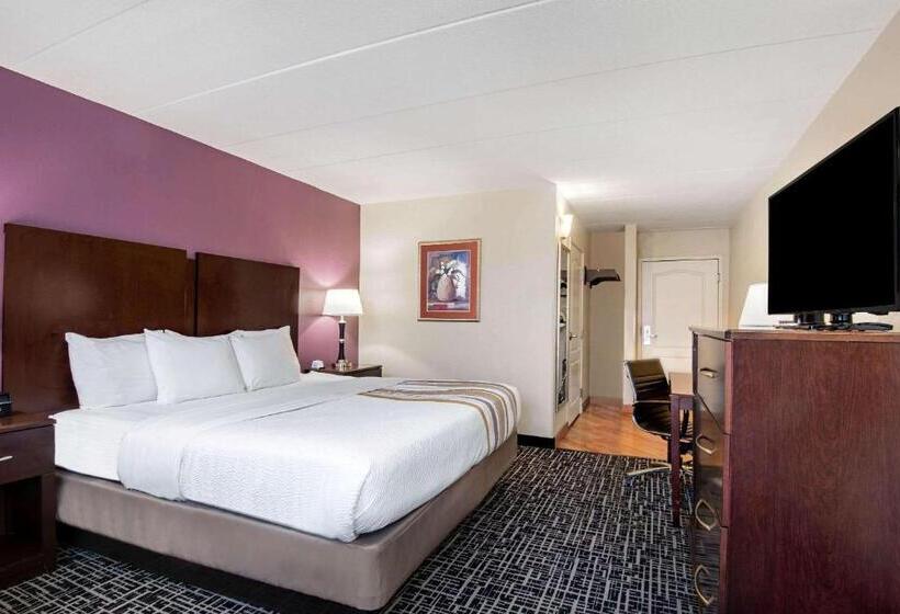 فندق La Quinta By Wyndham Lexington Park   Patuxent