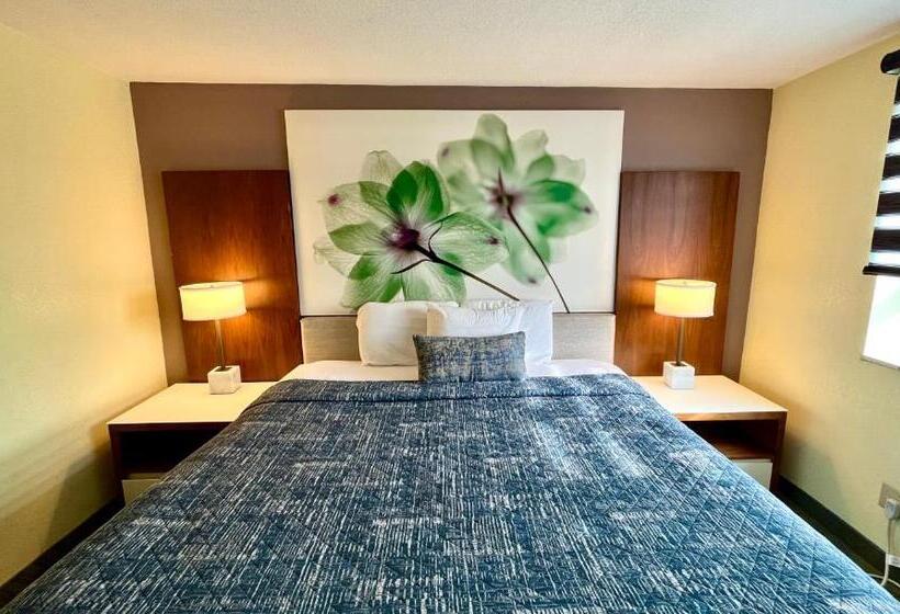 ホテル Lakeside Inn