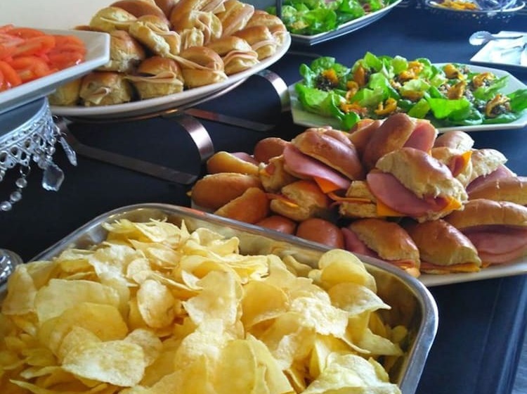 ホテル Lakeside Inn