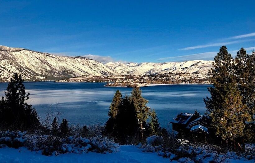 فندق Lakeside Lodge And Suites